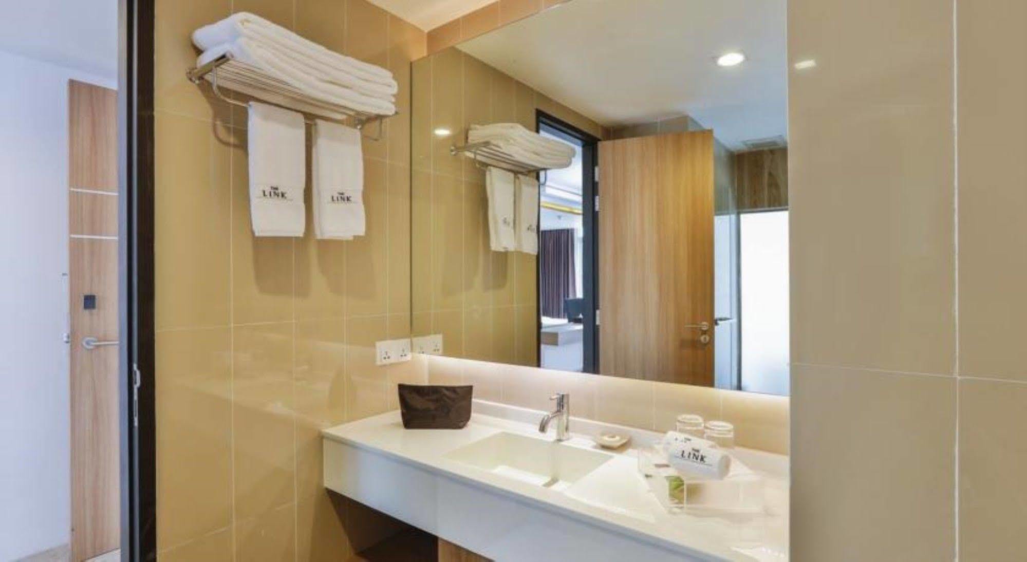 The Link Yangon Boutique Hotel Esterno foto
