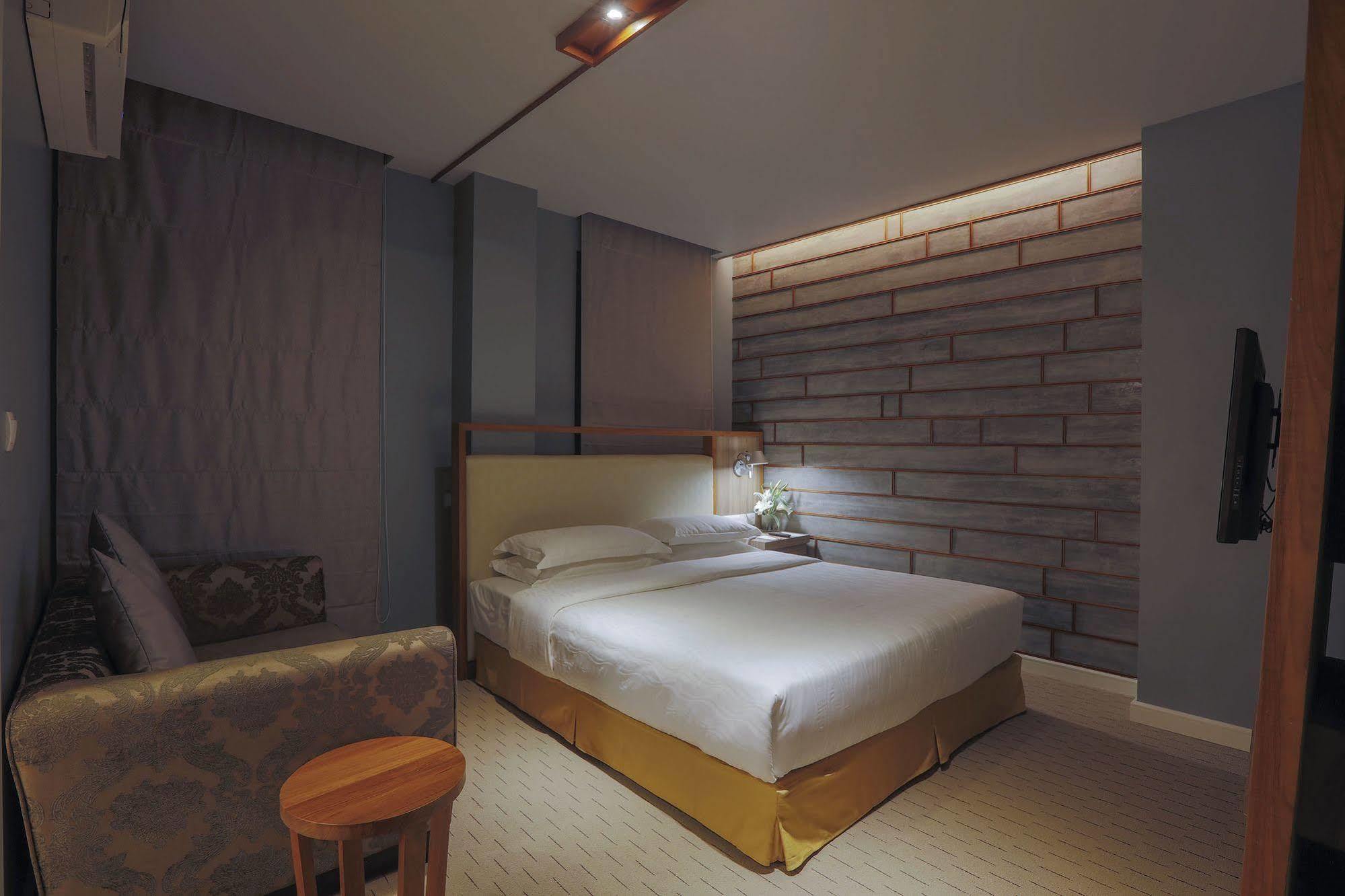 The Link Yangon Boutique Hotel Esterno foto