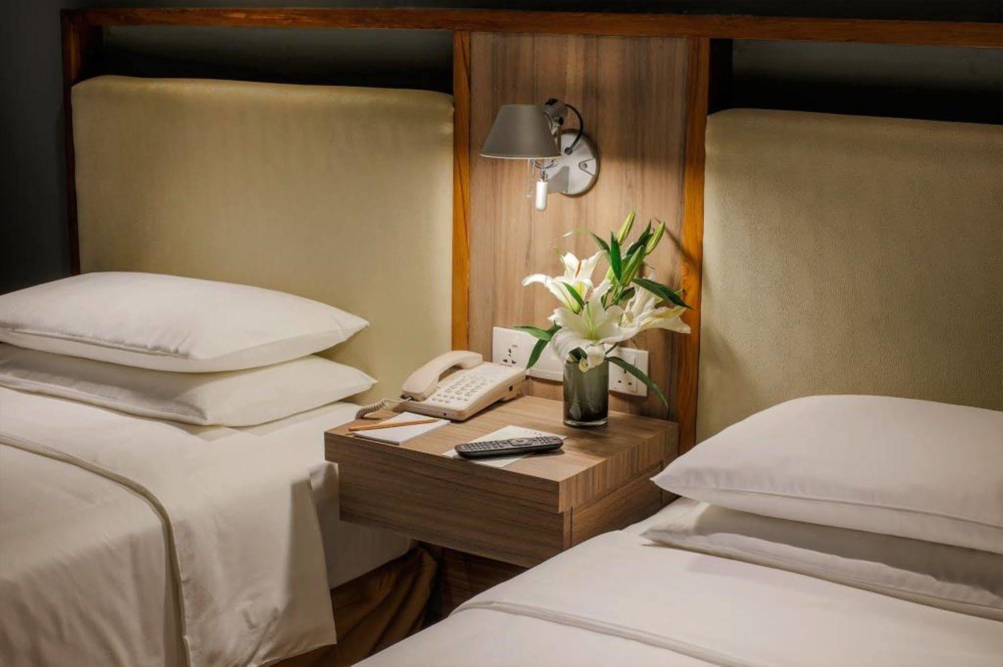 The Link Yangon Boutique Hotel Esterno foto